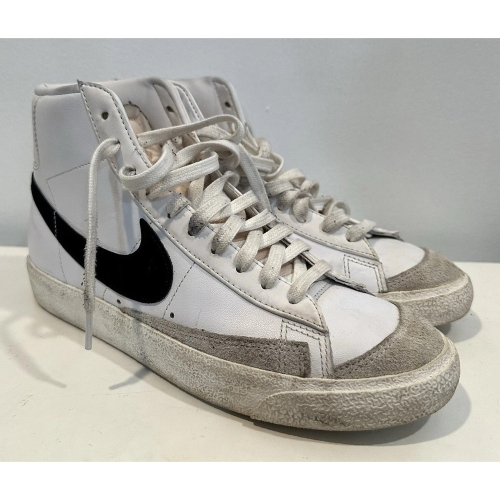 Nike Blazer Mid 77 Vintage White Black Leather High Top Shoes Sz 8.5 BQ6806-100